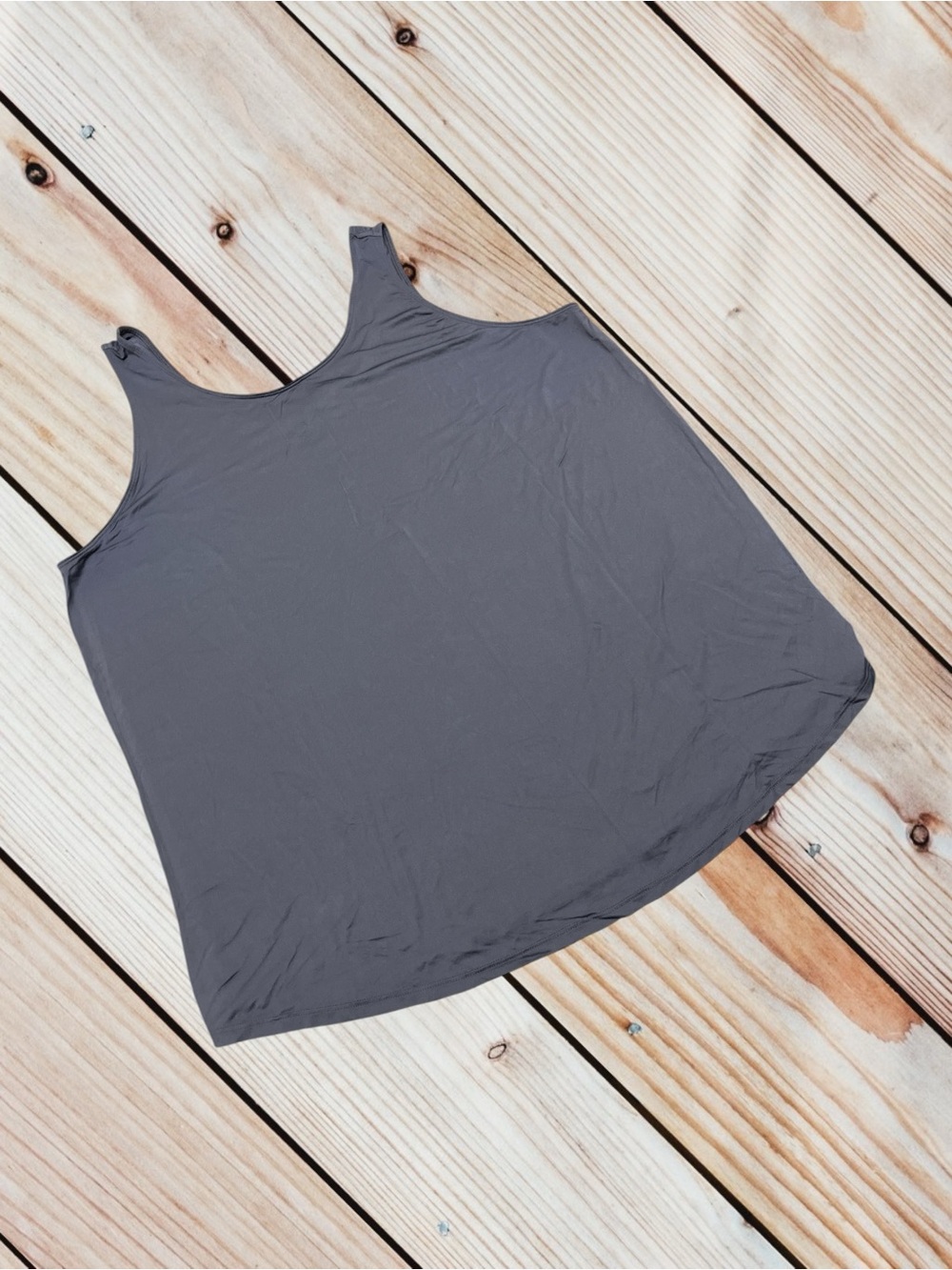 Cacique 18/20 grey sleep tank